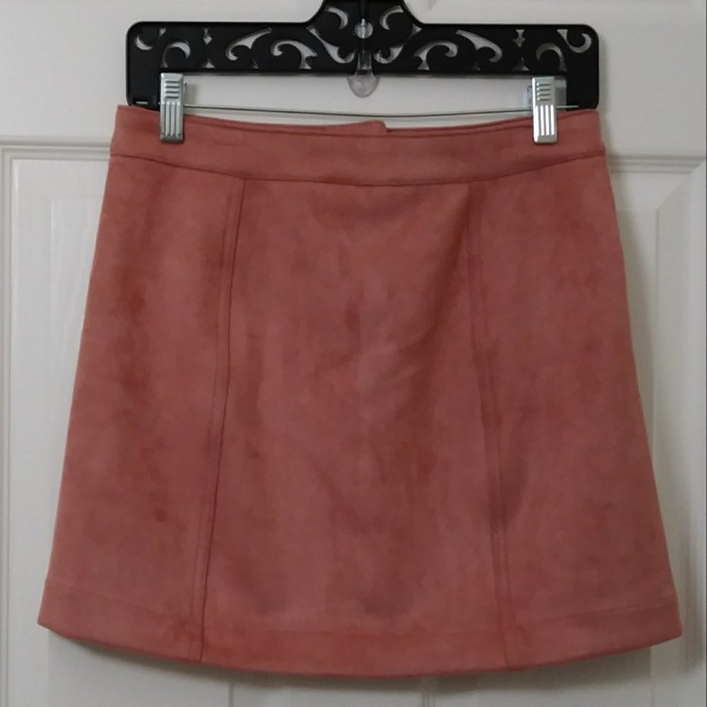 Forever 21 Hanna Blush Pink Button down Mini Skirt Medium - Picture 11 of 11